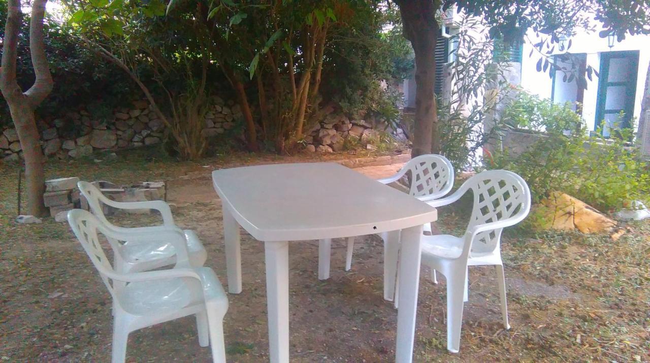 Pag Studio Garden Pag Town Exterior photo